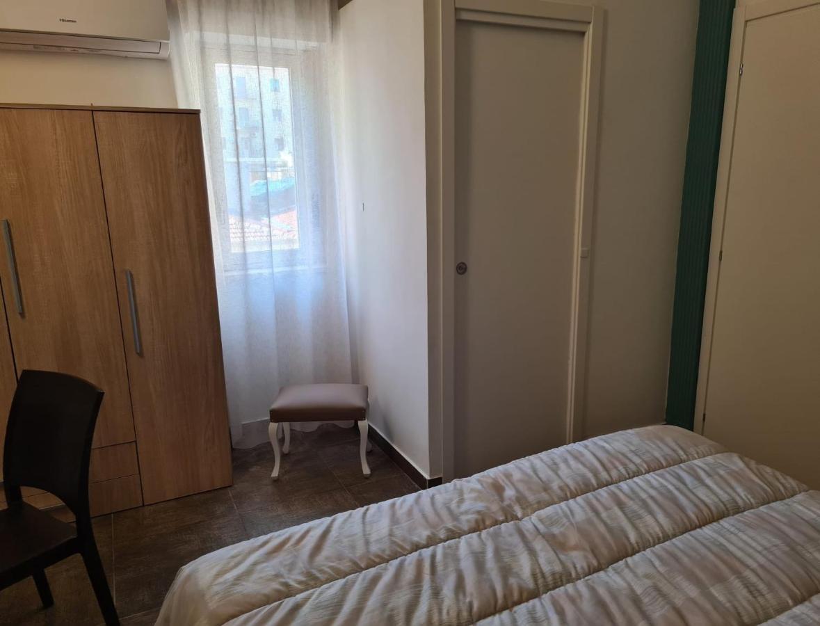 Al Primo Piano Bed And Breakfast Foggia Exterior photo